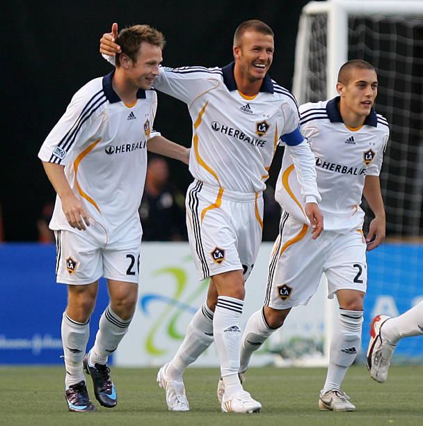 是孤立的 是孤立的